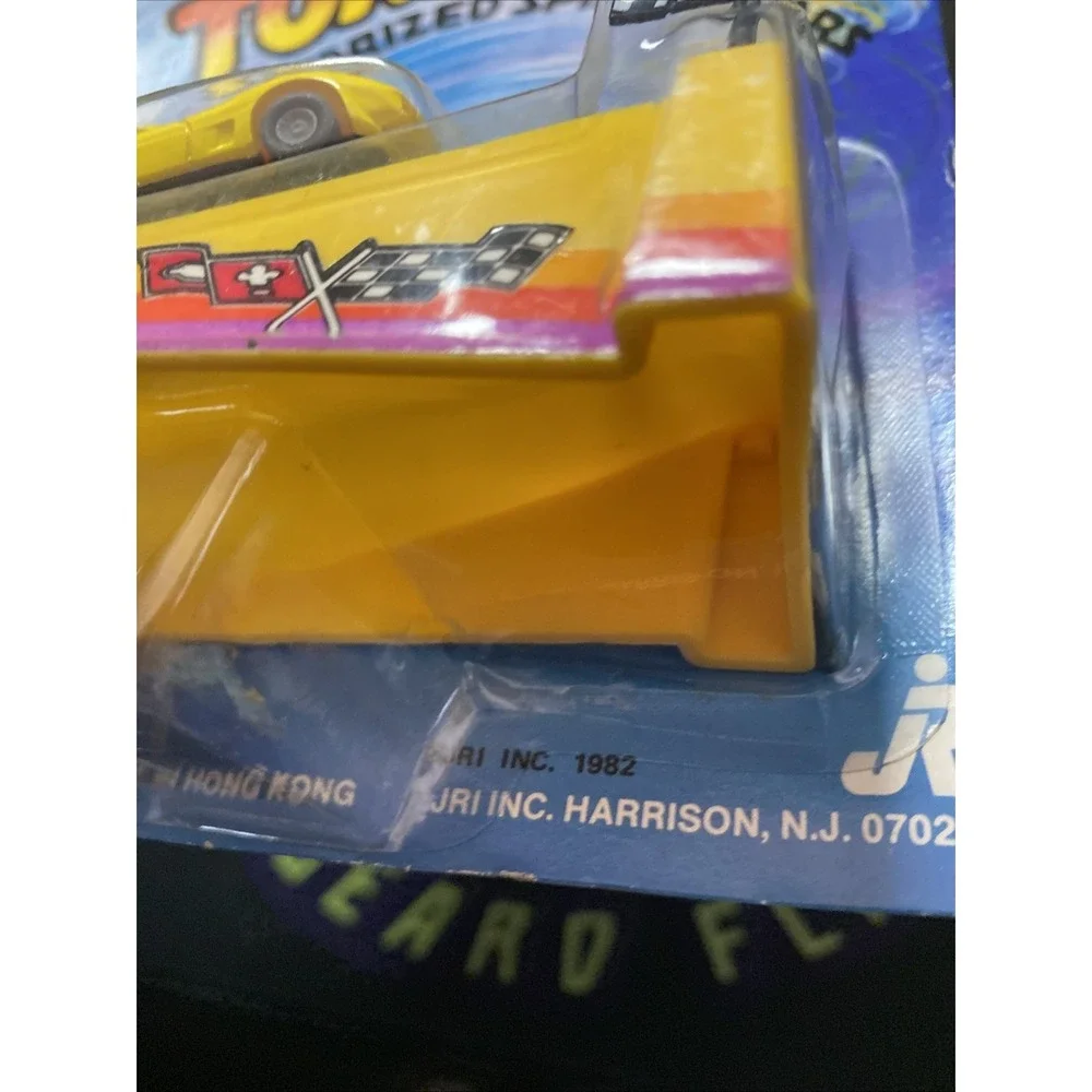 Road Champs Turbo Speed Tornados 1980s Corvette w/ Ramp Sealed